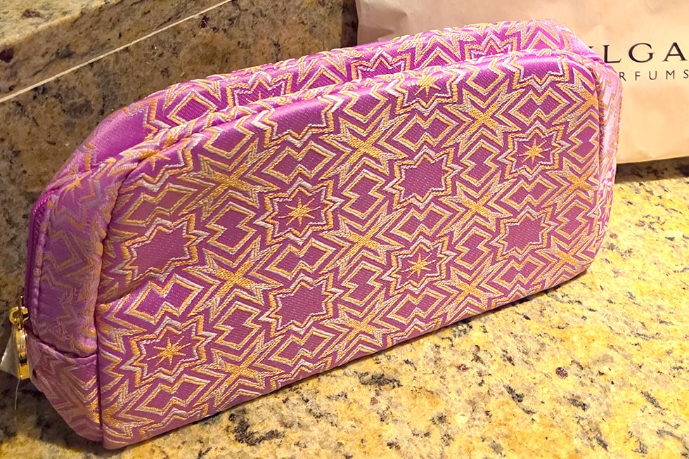BVLGARIポーチプレゼント