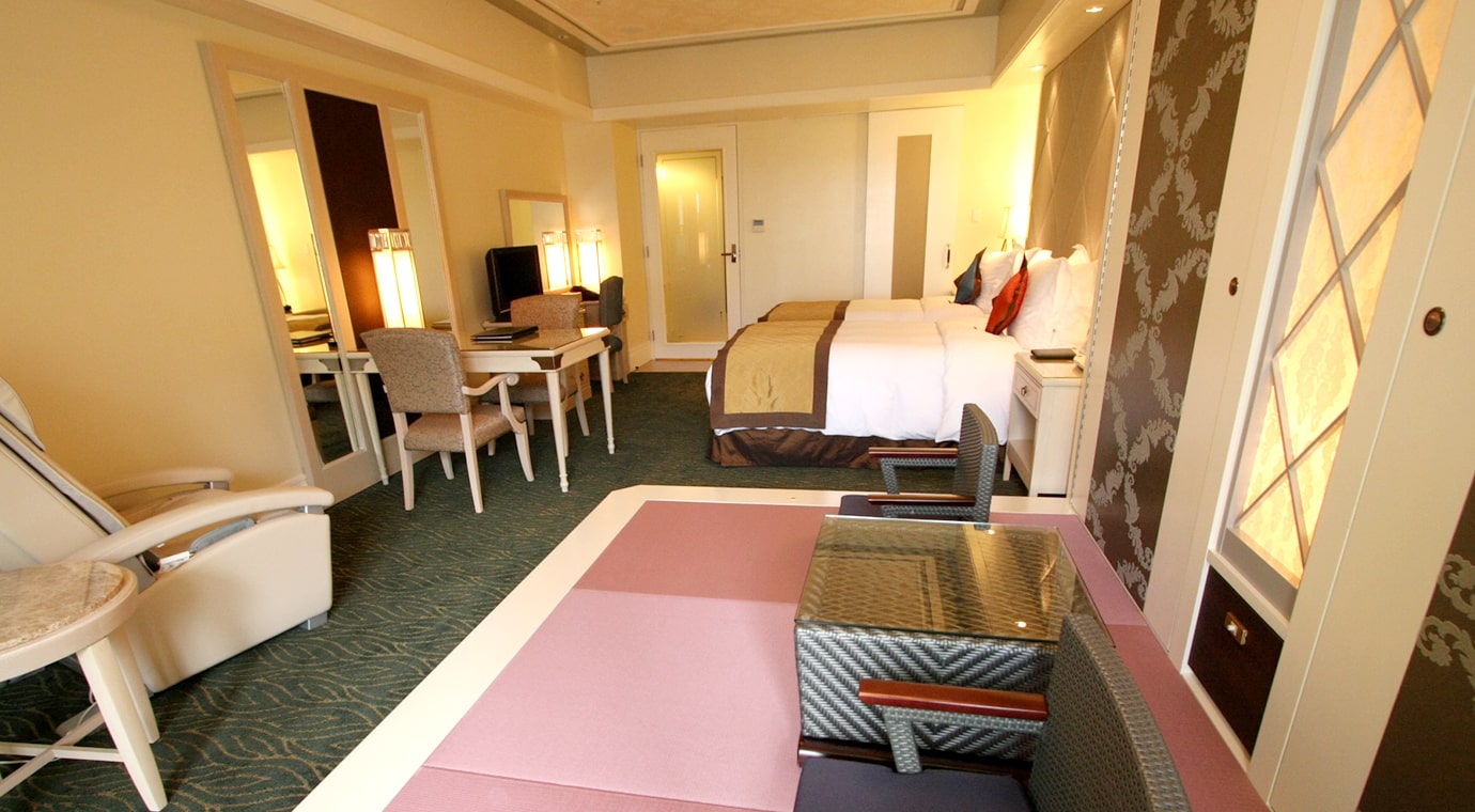 Spa Suite Floor - SPA SUITE